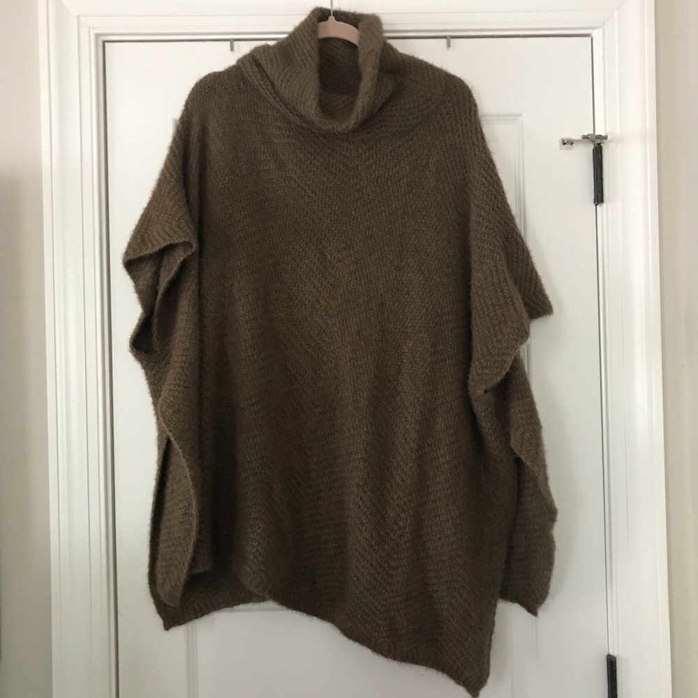 Sweater Poncho